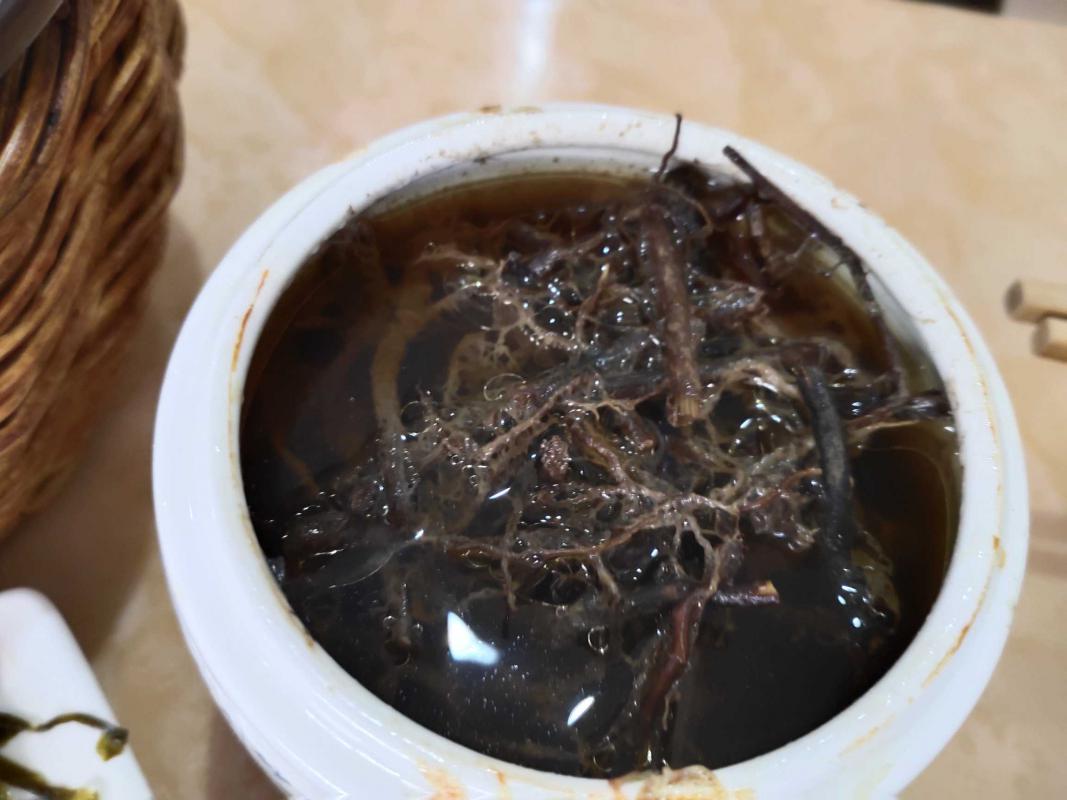 煲仔饭里没有仔 枇杷花汤 艾根汤